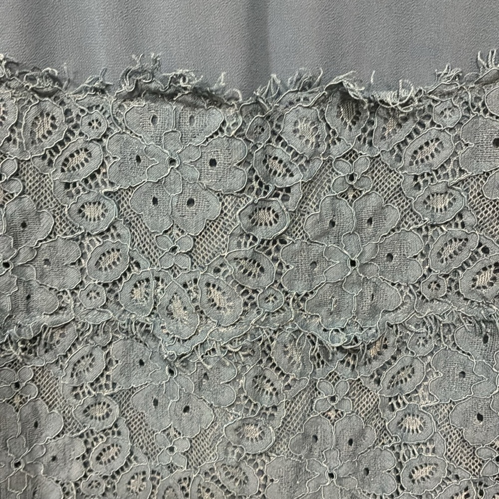 Entro Turquoise Lace Sleeveless Top medium - Picture 3 of 6